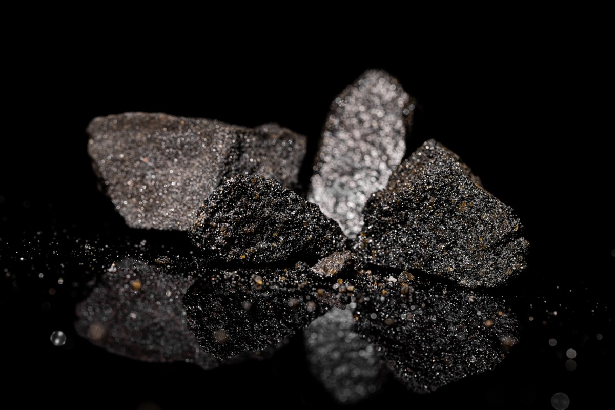 A heap of chrome concentrate